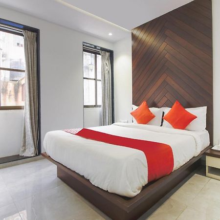 Hotel Flora Suites Bombaj Zewnętrze zdjęcie