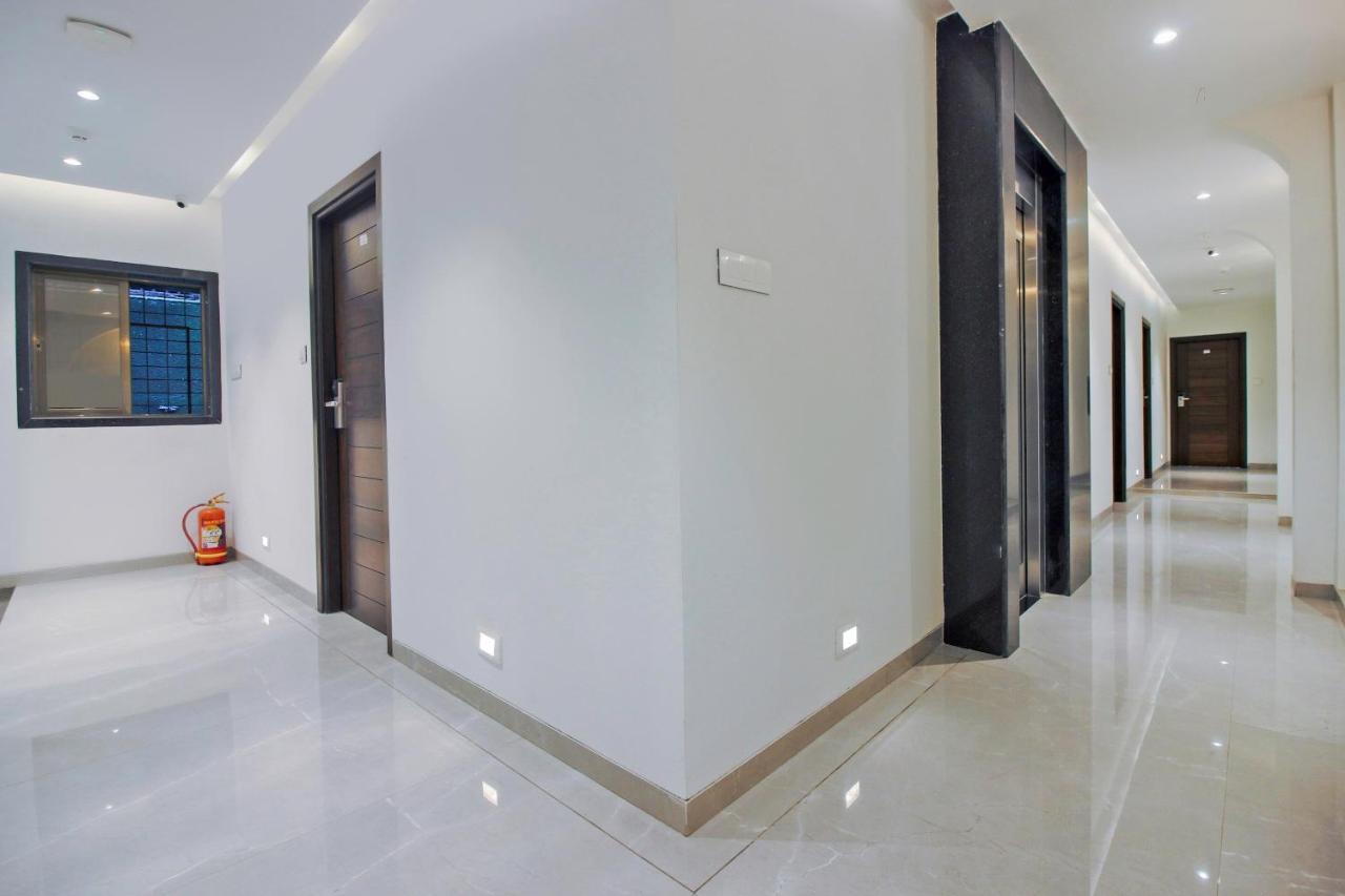 Hotel Flora Suites Bombaj Zewnętrze zdjęcie