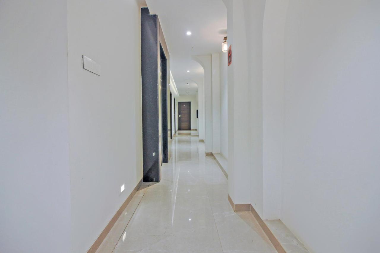 Hotel Flora Suites Bombaj Zewnętrze zdjęcie