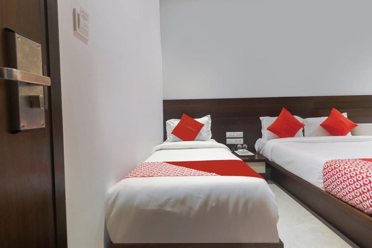 Hotel Flora Suites Bombaj Zewnętrze zdjęcie
