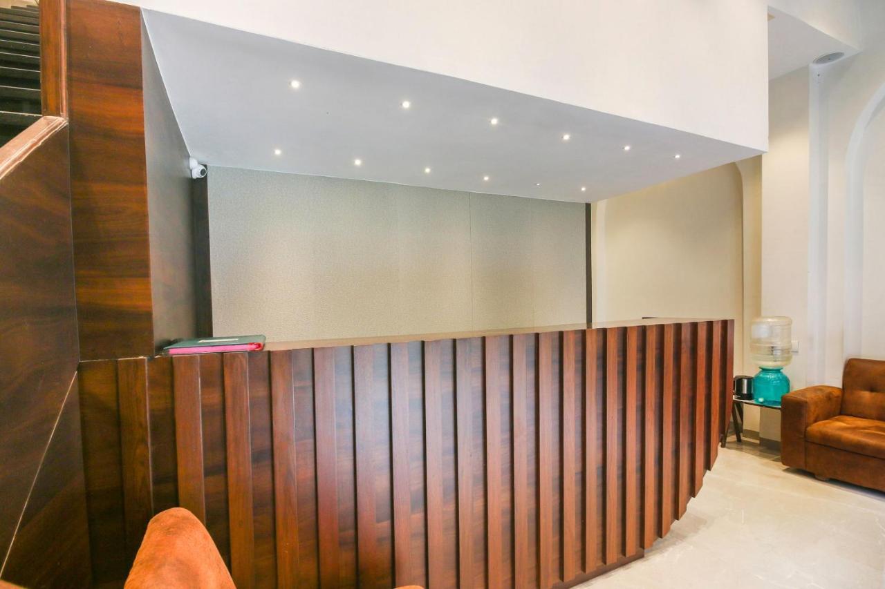 Hotel Flora Suites Bombaj Zewnętrze zdjęcie