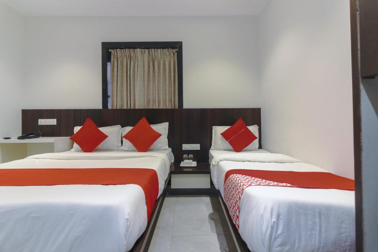 Hotel Flora Suites Bombaj Zewnętrze zdjęcie