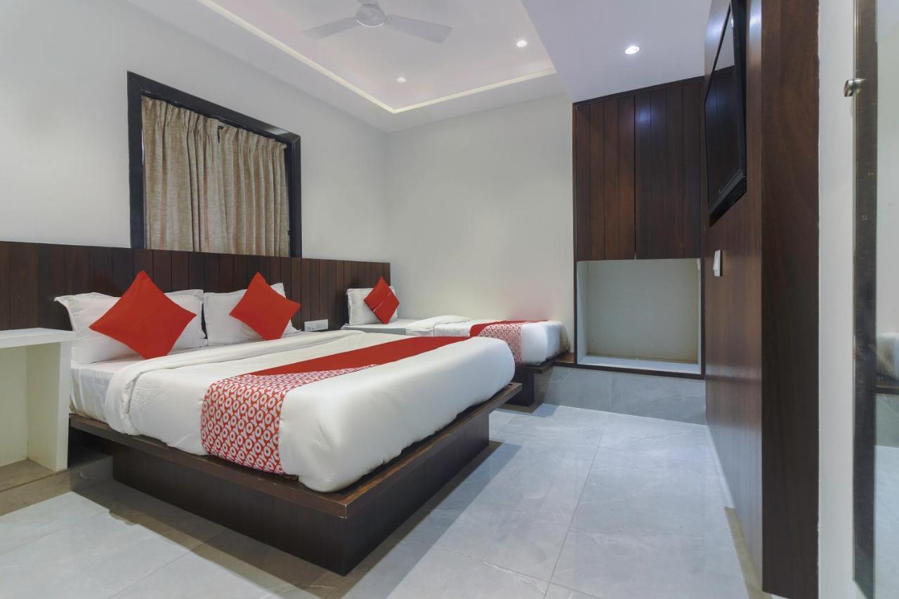 Hotel Flora Suites Bombaj Zewnętrze zdjęcie