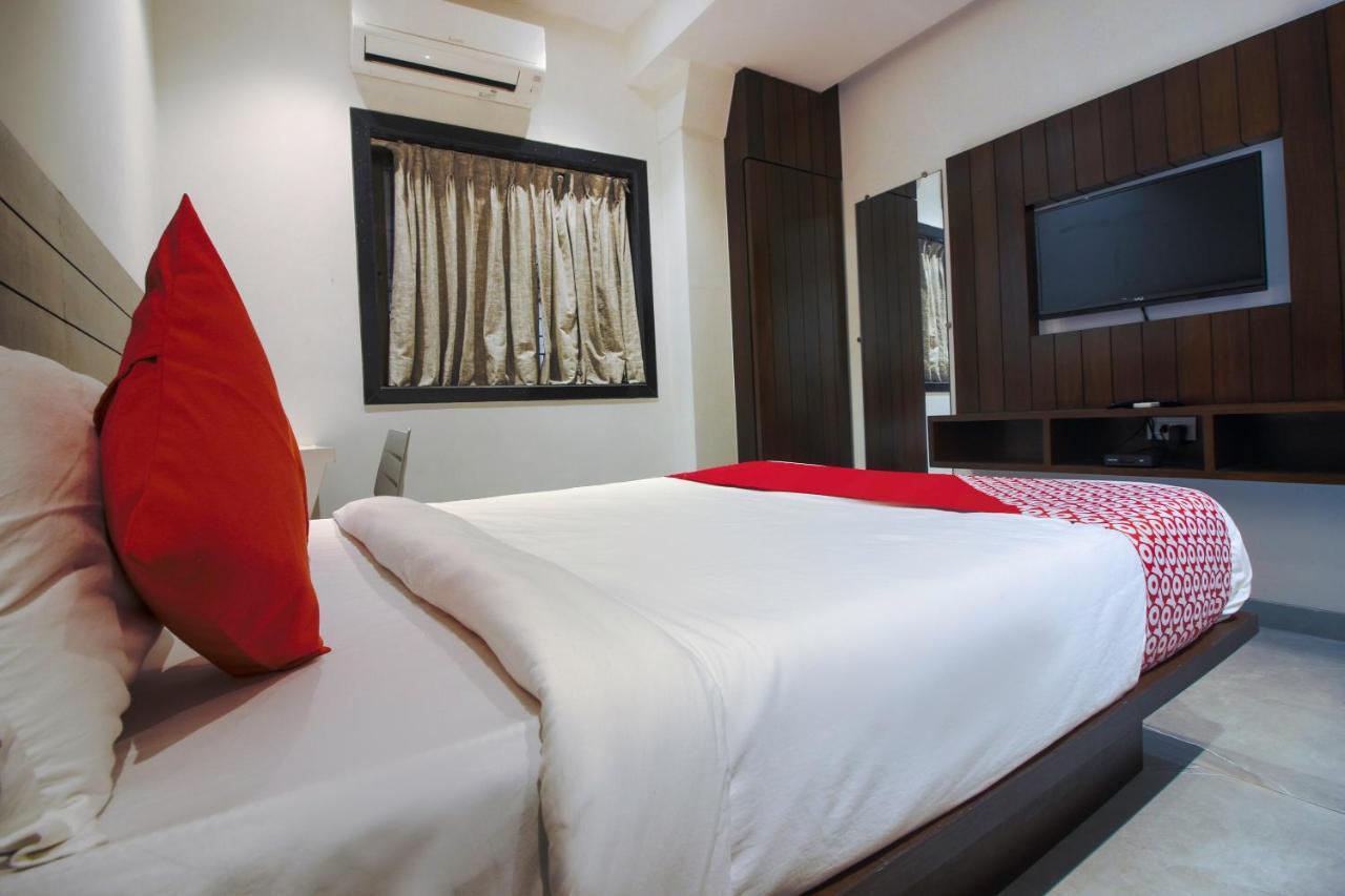 Hotel Flora Suites Bombaj Zewnętrze zdjęcie